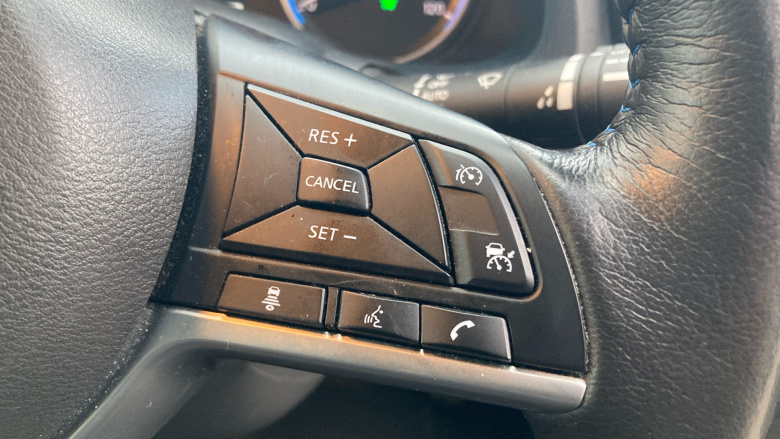 Nissan LEAF 110kW N-Connecta 39kWh 5dr Auto Electric Hatchback